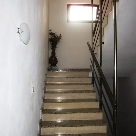 Elena Casa de hóspedes 3*