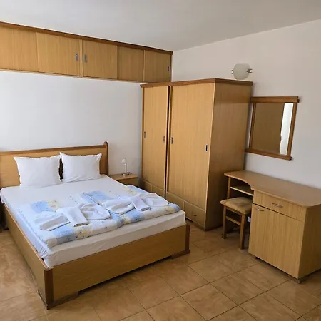 Elena Casa de hóspedes 3*